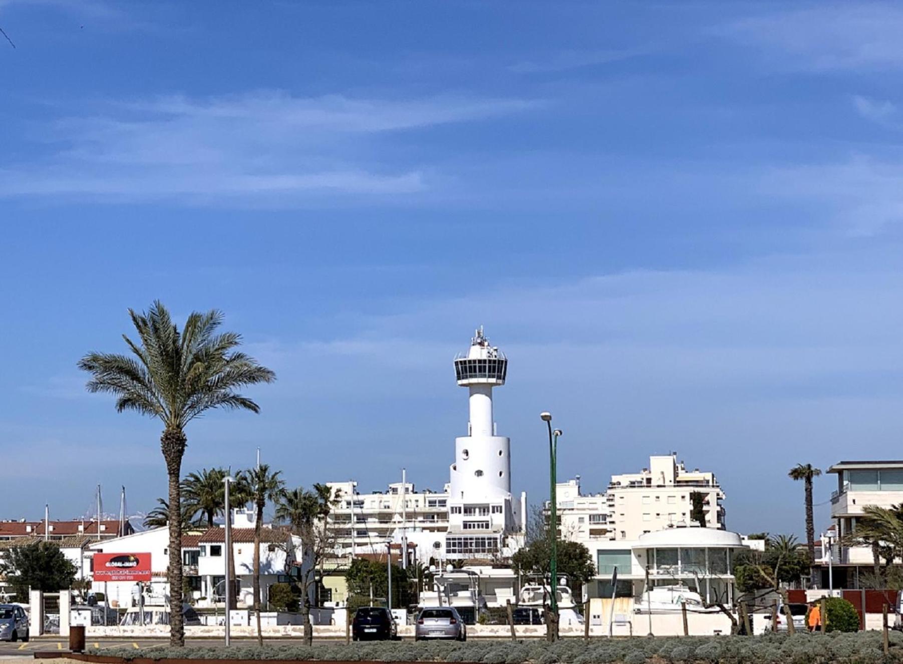 Apartamento 1ª Linea De Mar -Wifi- Aire Acondicionado إمبوريابرافا المظهر الخارجي الصورة