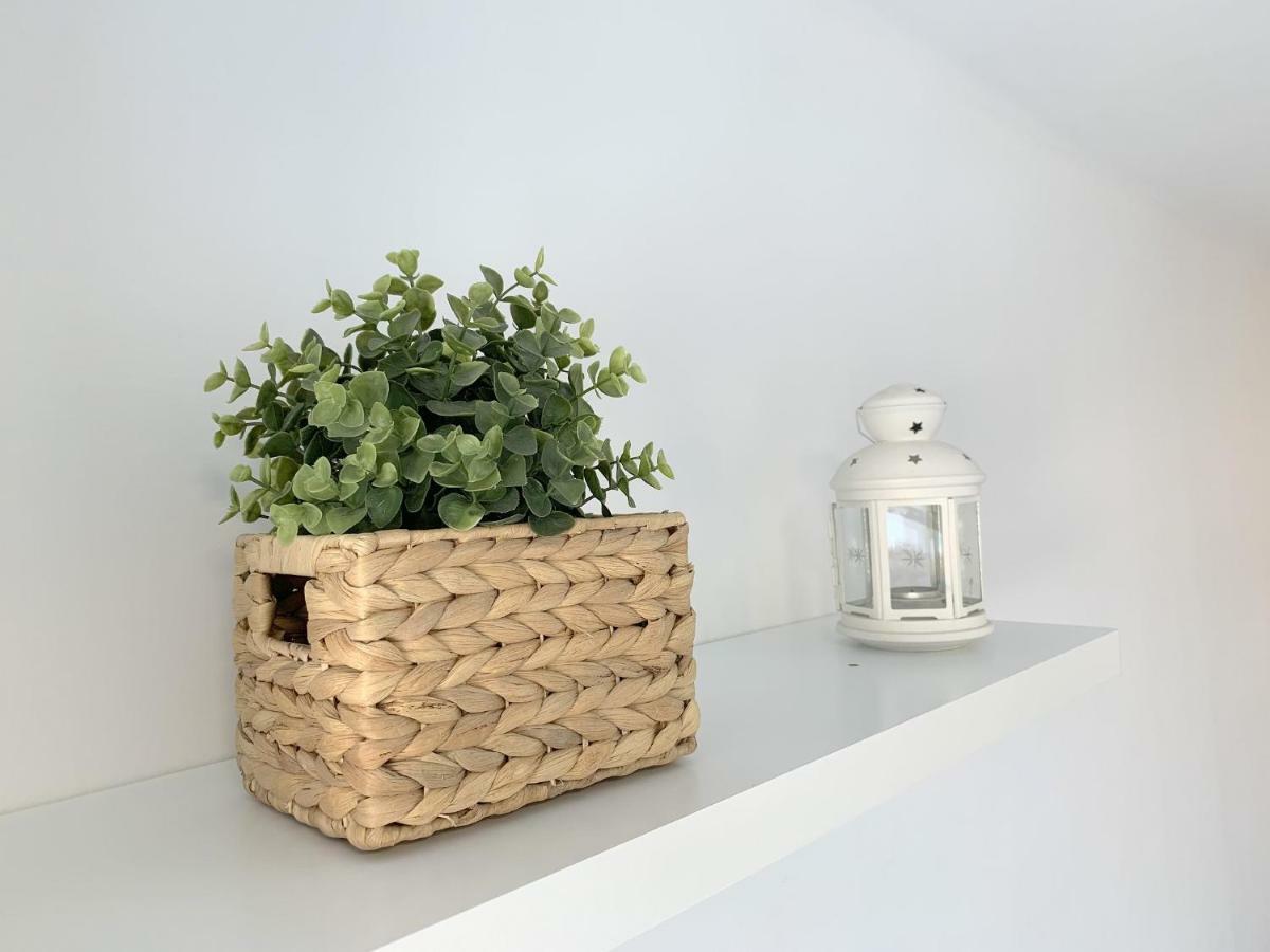 Apartamento 1ª Linea De Mar -Wifi- Aire Acondicionado إمبوريابرافا المظهر الخارجي الصورة