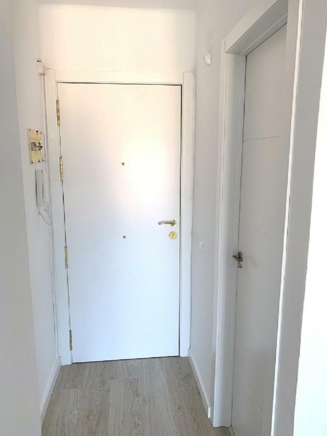 Apartamento 1ª Linea De Mar -Wifi- Aire Acondicionado إمبوريابرافا المظهر الخارجي الصورة