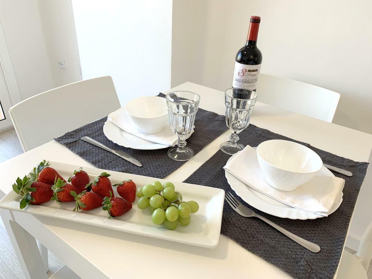 Apartamento 1ª Linea De Mar -Wifi- Aire Acondicionado إمبوريابرافا المظهر الخارجي الصورة